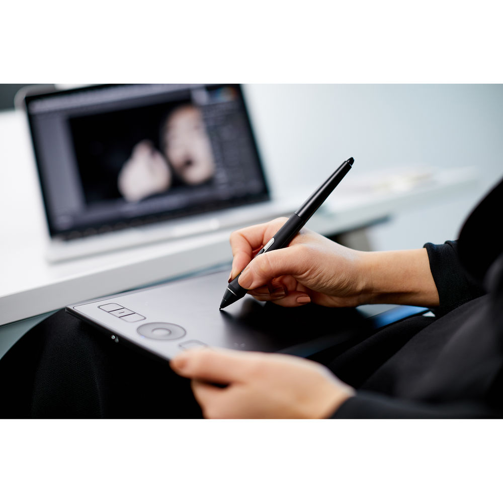 Wacom Intuos Pro Small, Tableta digital creativa USB / Bluetooth, (Pequeña) · PTH460K0