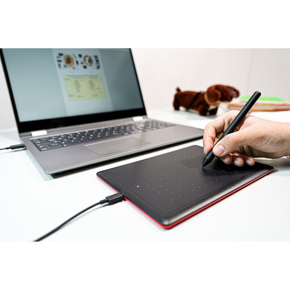 Wacom One by Wacom, Tableta digital creativa (mediana 8,5 x 5,3″) · CTL672K1A